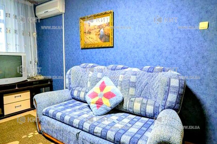 Продаж квартири Харків, ХТЗ, Рогань, 33м²