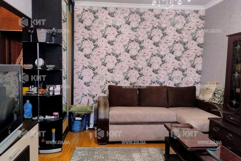 Продаж квартири Харків, ХТЗ, Рогань, 31м²