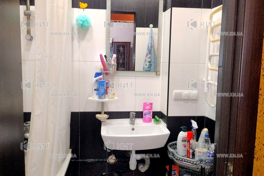 Продаж квартири Харків, ХТЗ, Рогань, 31м²