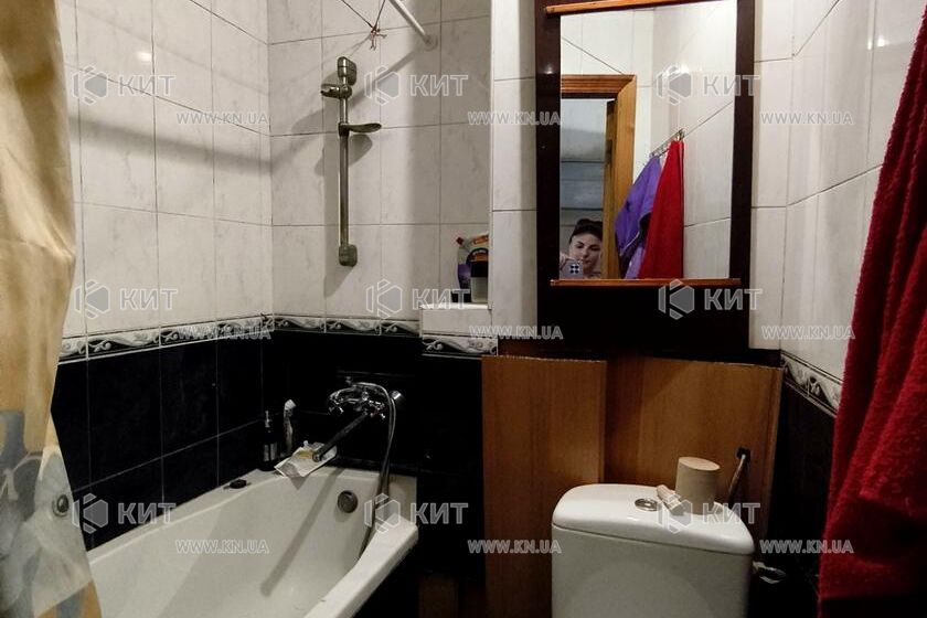 Продажа квартиры Харьков, ХТЗ, Рогань, 33м²