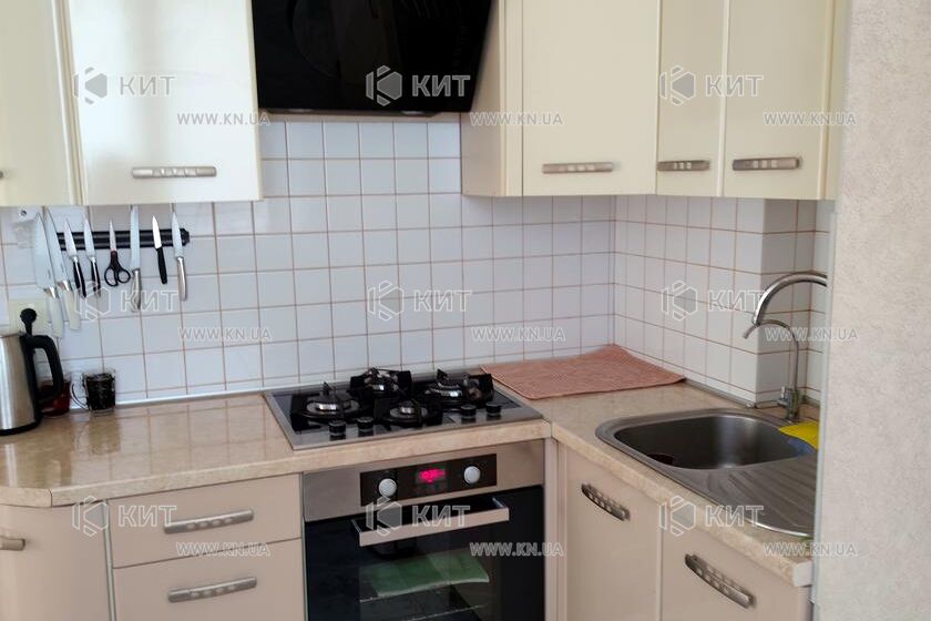 Продаж квартири Харків, ХТЗ, Рогань, 70м²