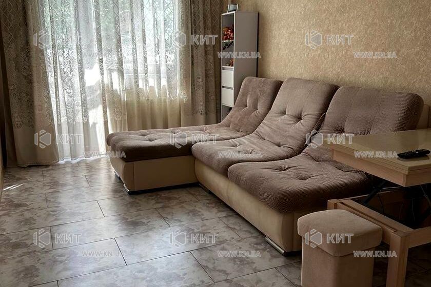 Продаж квартири Харків, ХТЗ, Рогань, 70м²