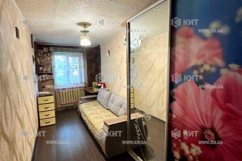 Продаж квартири Харків, ХТЗ, Рогань, 56м²