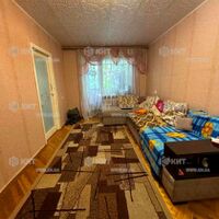 Продаж квартири Харків, ХТЗ, Рогань, 56м²
