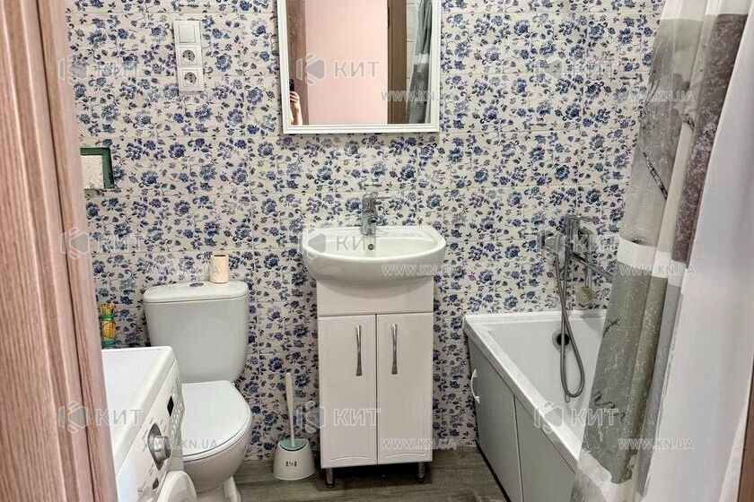 Продажа квартиры Харьков, Салтовка(Бараб.,Украина), 33м²