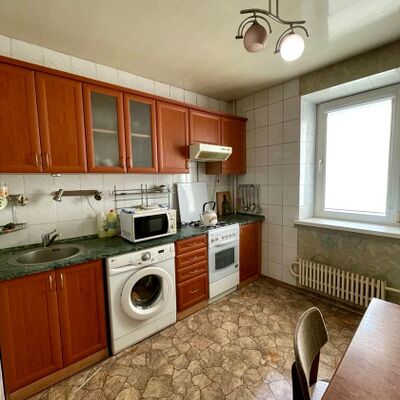 Продажа 	 Харків,  Ньютона вул.   134
