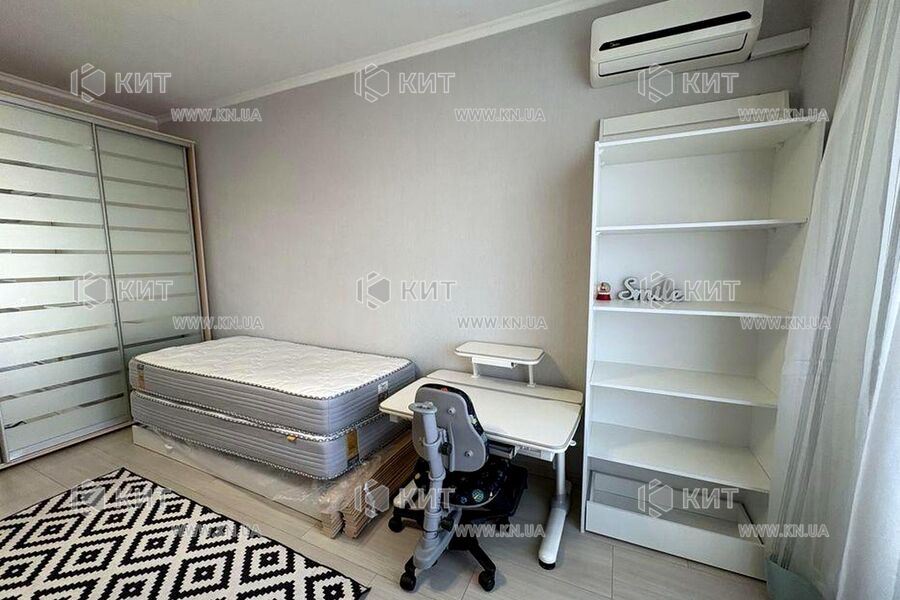 Продажа квартиры Харьков, МЖК Интернационалист, 81м²