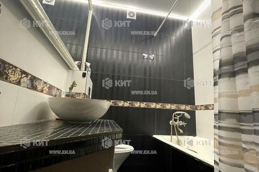 Продажа квартиры Харьков, Новые дома, 200м²