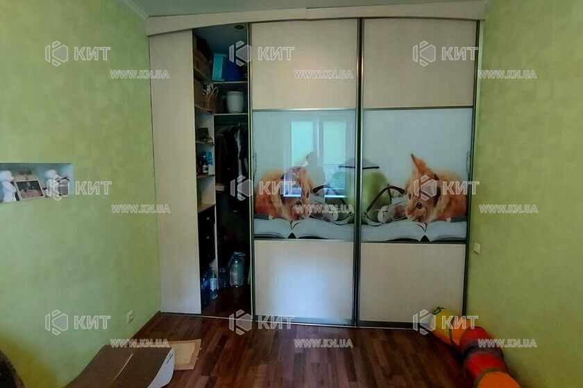 Продаж квартири Харків, ХТЗ, Рогань, 36м²