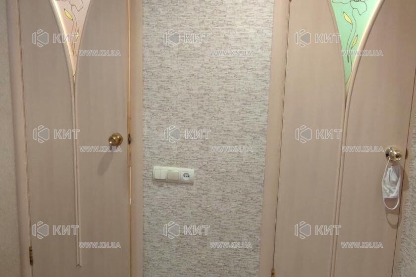 Продаж квартири Харків, Олексіївка, 37м²