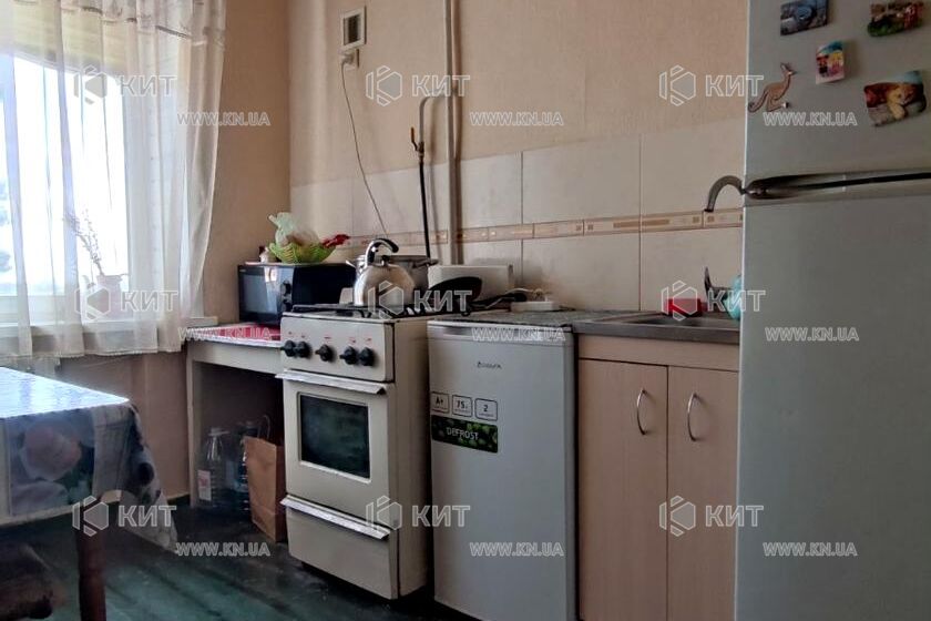 Продаж квартири Харків, Олексіївка, 37м²