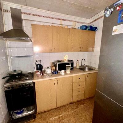 Продажа 	 Харків,  Космонавтів вул.   3