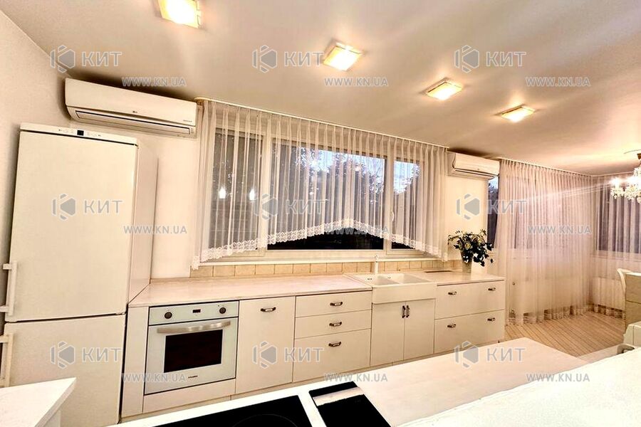 Продажа квартиры Харьков, Центр, 138м²