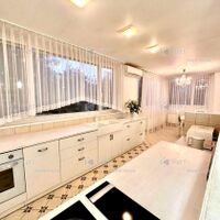 Продажа квартиры Харьков, Центр, 138м²