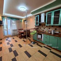 Продаж квартири Харків, Салтівка(Бараб.,Україна), 81м²
