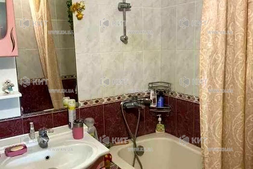 Продажа квартиры Харьков, Спортивная, Гагарина, Защитников, 65м²