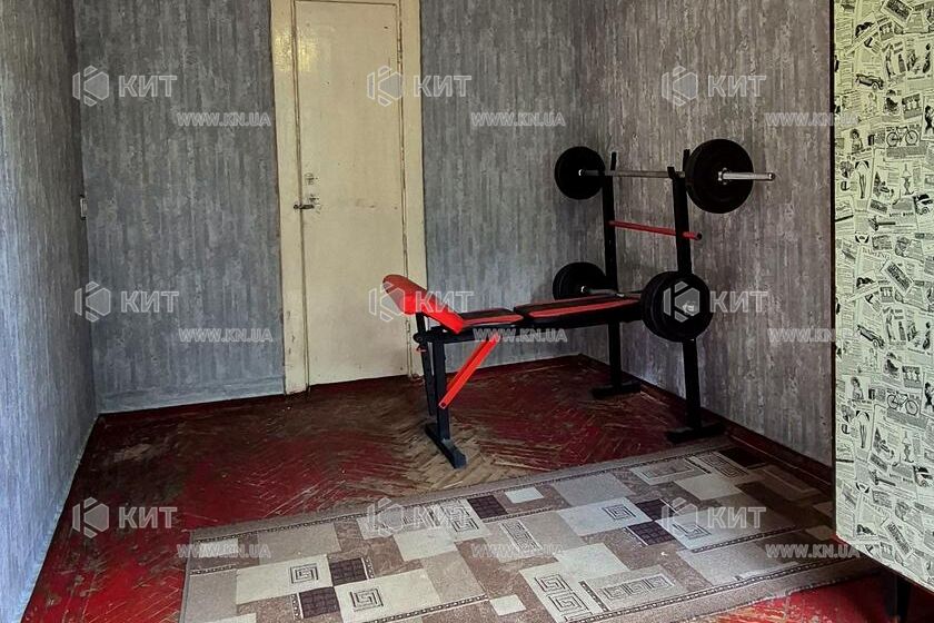 Продаж квартири Харків, ХТЗ, Рогань, 48м²