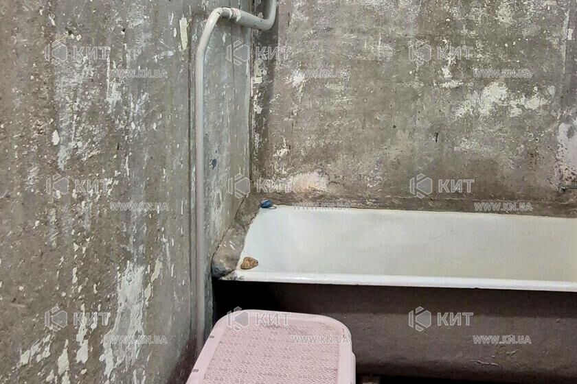 Продаж квартири Харків, ХТЗ, Рогань, 48м²