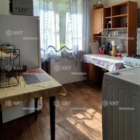 Продаж квартири Харків, ХТЗ, Рогань, 48м²
