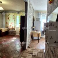 Продаж квартири Харків, ХТЗ, Рогань, 48м²