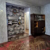 Продаж квартири Харків, ХТЗ, Рогань, 48м²