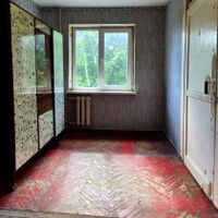 Продаж квартири Харків, ХТЗ, Рогань, 48м²