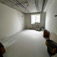 Продаж квартири Харків, ХТЗ, Рогань, 79м²