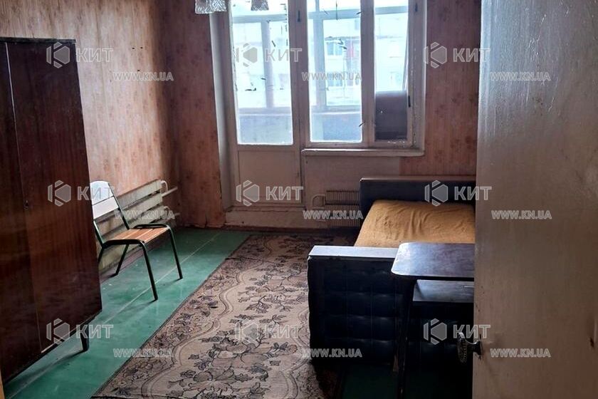 Продаж квартири Харків, ХТЗ, Рогань, 38м²