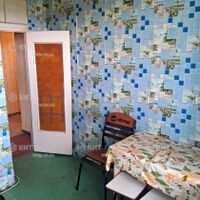 Продаж квартири Харків, ХТЗ, Рогань, 38м²