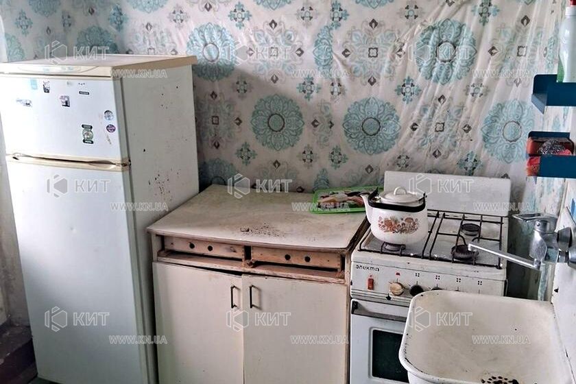 Продаж квартири Харків, ХТЗ, Рогань, 38м²