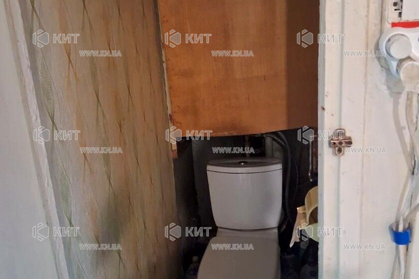Продаж квартири Харків, ХТЗ, Рогань, 38м²