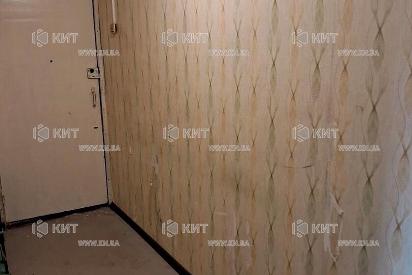 Продаж квартири Харків, ХТЗ, Рогань, 38м²