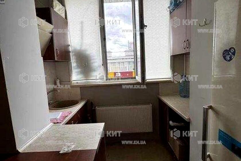 Продаж квартири Харків, Салтівка(Бараб.,Україна), 20м²