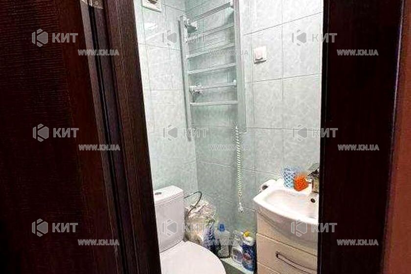 Продаж квартири Харків, Салтівка(Бараб.,Україна), 20м²