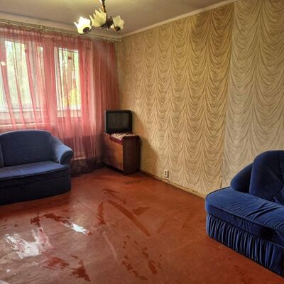 Продажа 	 Харків,  Героїв Харкова (Московський) пр.   318