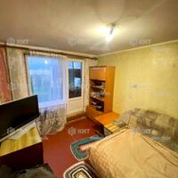 Продаж квартири Харків, ХТЗ, Рогань, 26м²