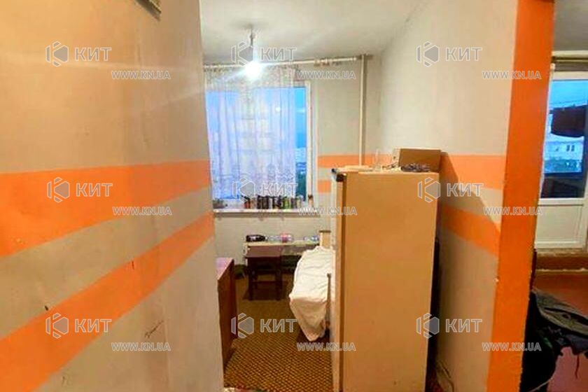 Продаж квартири Харків, ХТЗ, Рогань, 26м²