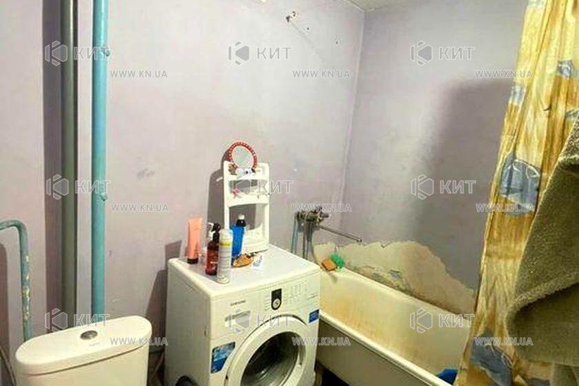 Продаж квартири Харків, ХТЗ, Рогань, 26м²