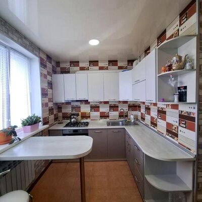 Продажа 	 Харьков,  Амосова (Корчагинцев) ул.   7