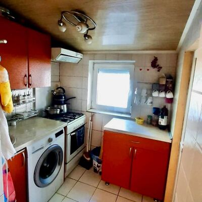Продажа 	 Харьков,  Байрона (Героев Сталинграда) пр.   5/1
