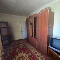 Продаж квартири Харків, ХТЗ, Рогань, 47м²