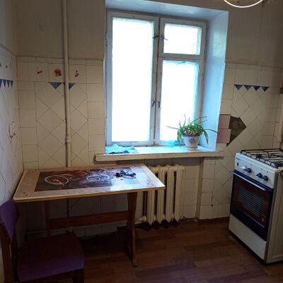Продажа 	 Харьков,  Харьковских Дивизий ул.   6
