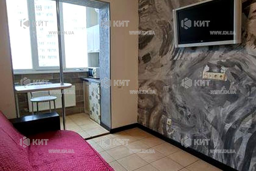 Продаж квартири Харків, Олексіївка, 20м²