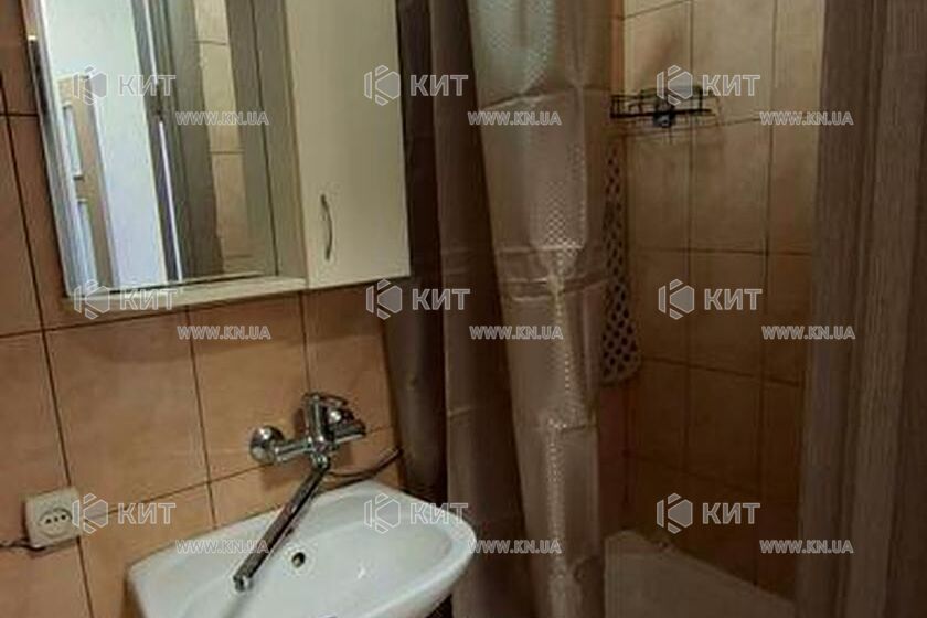 Продаж квартири Харків, Олексіївка, 20м²