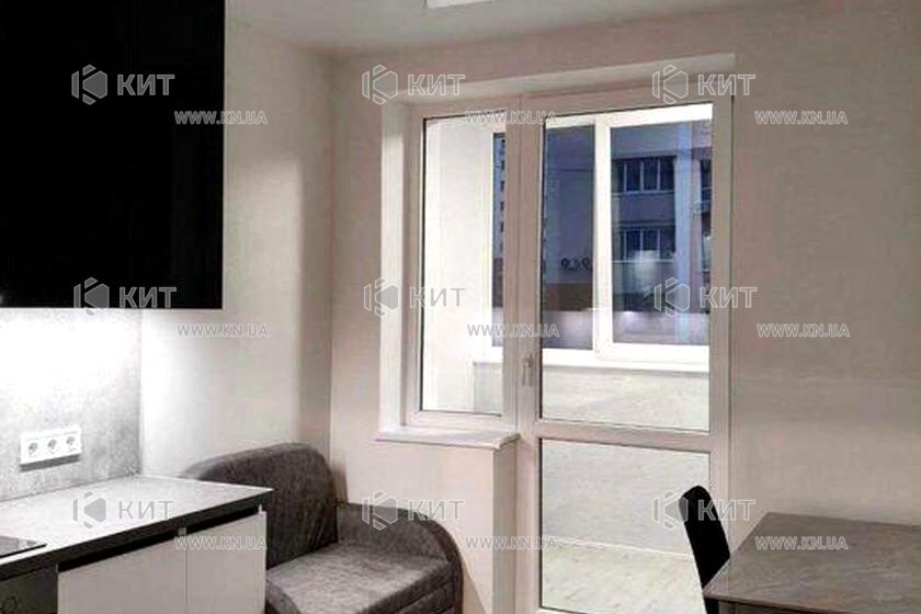 Продаж квартири Харків, ХТЗ, Рогань, 44м²