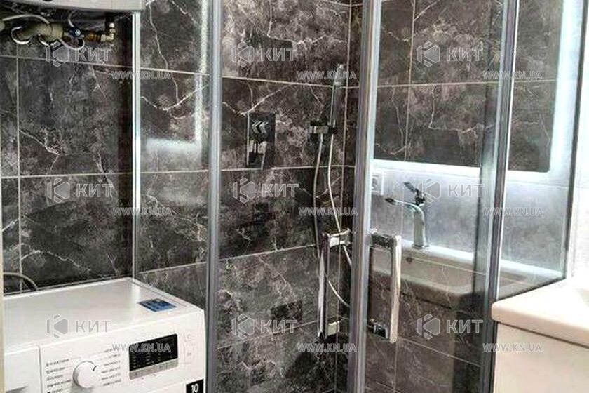 Продаж квартири Харків, ХТЗ, Рогань, 44м²
