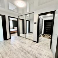 Продаж квартири Харків, Північна Салтівка 1, 90м²