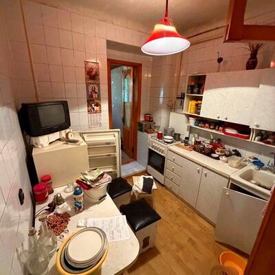 Продажа 	 Харьков,  Василия Мельникова (Межлаука) ул.   3