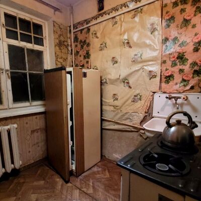 Продажа 	 Харьков,  Каденюка (Танкопия) ул.   8Б