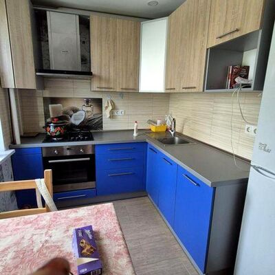 Продажа 	 Харків,  Драгомирівська вул.   4А